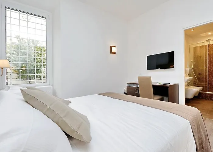 ベッド・アンド・ブレックファスト Victory